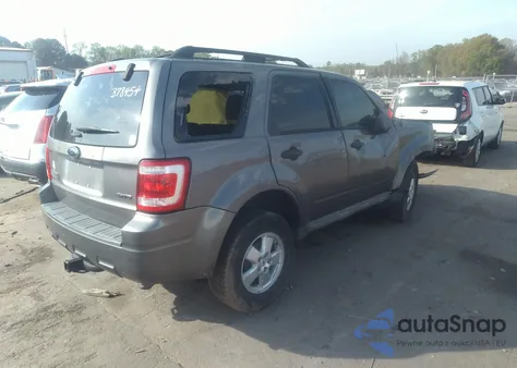 2009 Ford Escape Xlt из США, поврежденный, VIN 1FMCU93G09KB78454